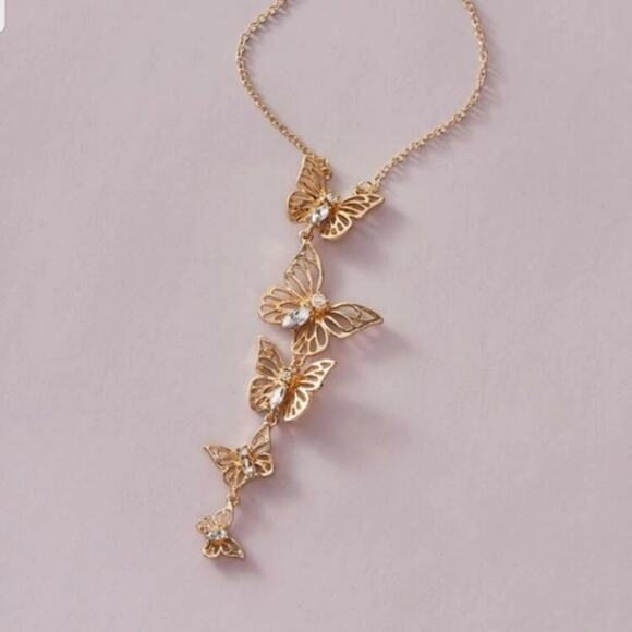 3/30 Gold Rhinestone Butterfly Pendant Necklace Approx 18.5 inches - Picture 2 of 4